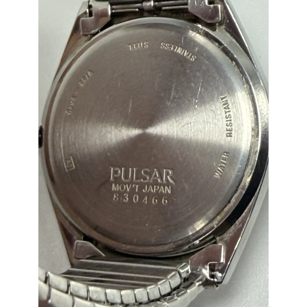 Pulsar V733-9A40 New Battery Mens Watch 36MM 7